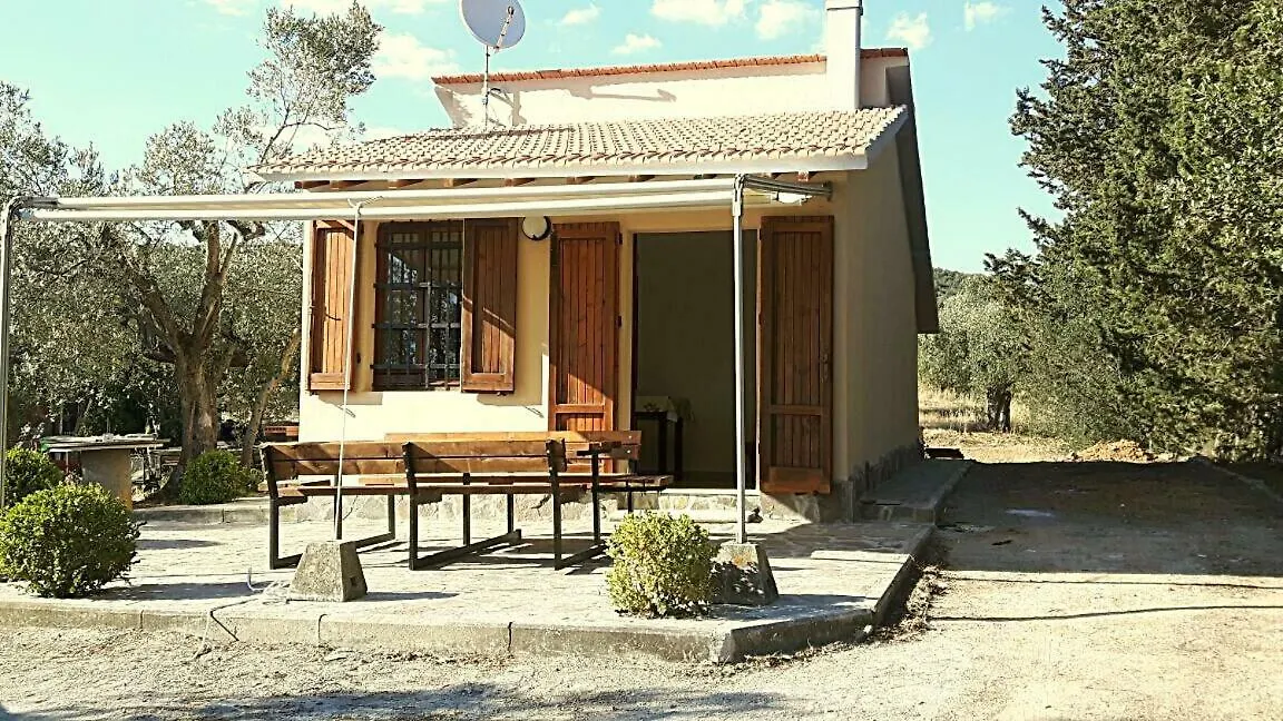 Casetta Olga Guest House Carbonifera